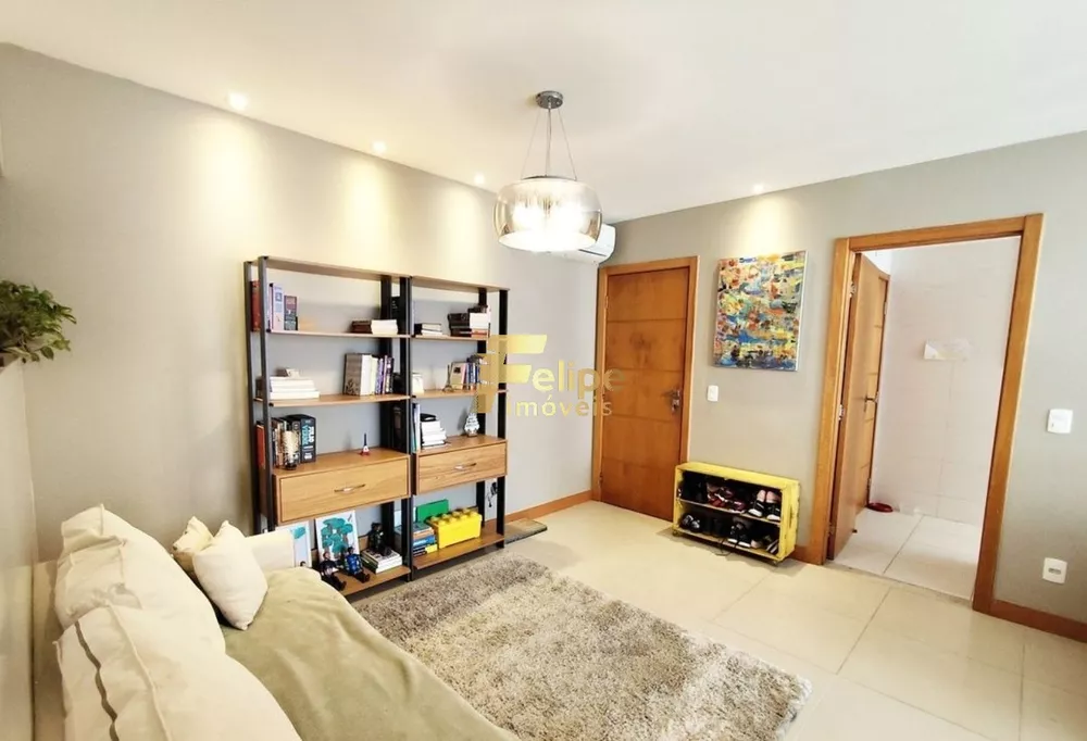 Apartamento à venda com 3 quartos, 100m² - Foto 1