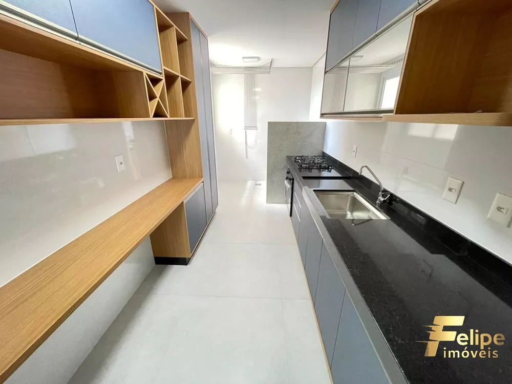 Apartamento à venda com 3 quartos, 95m² - Foto 7