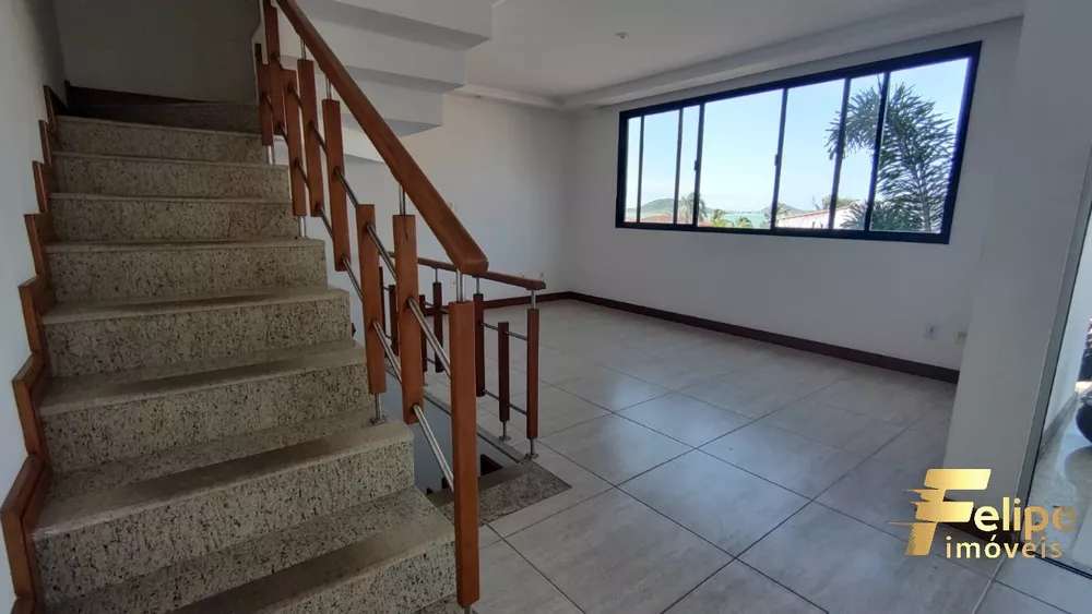 Casa à venda com 4 quartos, 350m² - Foto 9