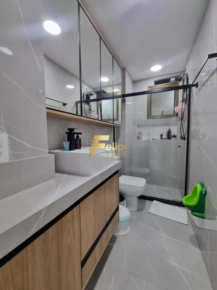 Apartamento à venda com 3 quartos, 135m² - Foto 3