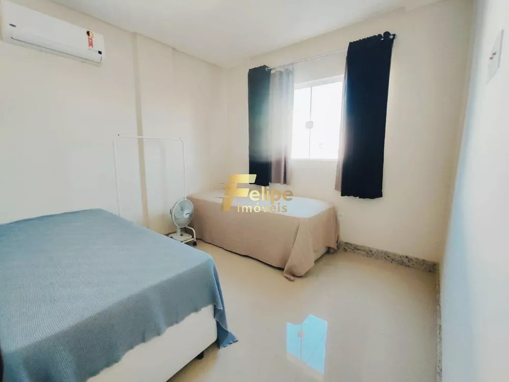 Casa à venda com 3 quartos, 400m² - Foto 4