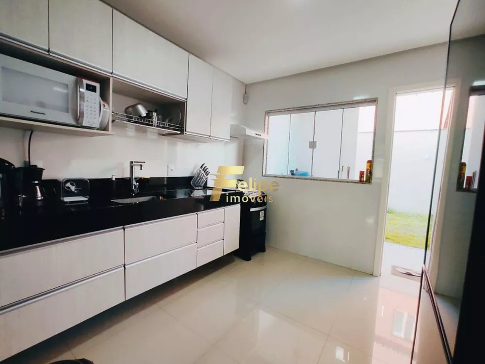 Casa à venda com 3 quartos, 400m² - Foto 7