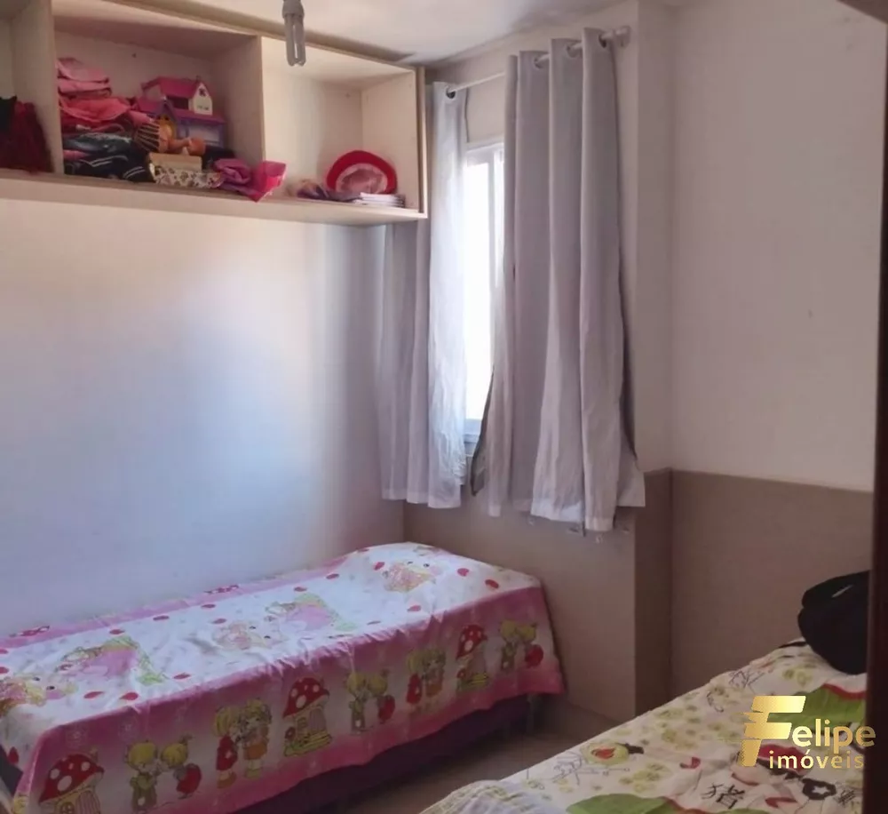 Apartamento à venda com 2 quartos, 79m² - Foto 2