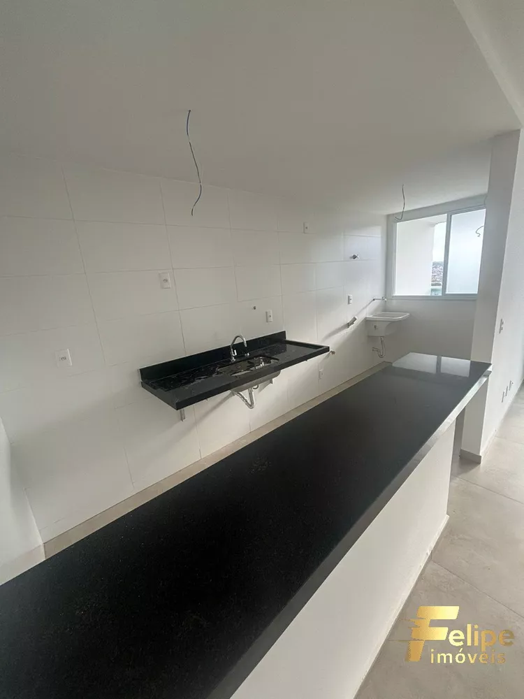 Apartamento à venda com 2 quartos, 73m² - Foto 2