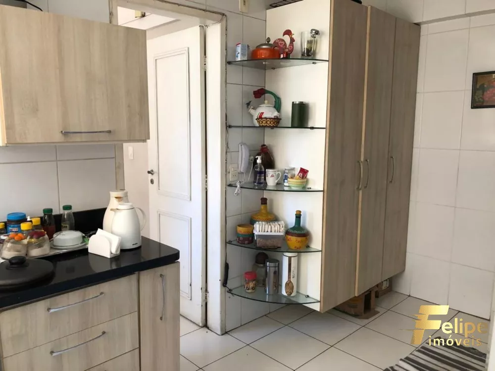 Apartamento à venda com 4 quartos, 180m² - Foto 3