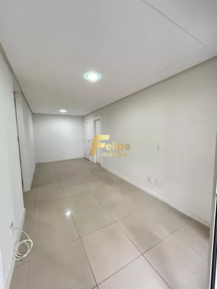 Apartamento à venda com 2 quartos, 75m² - Foto 4