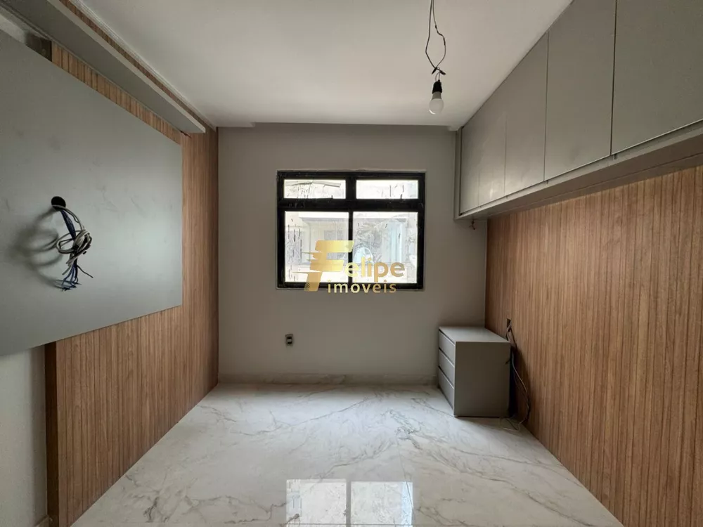 Apartamento à venda com 4 quartos, 166m² - Foto 2