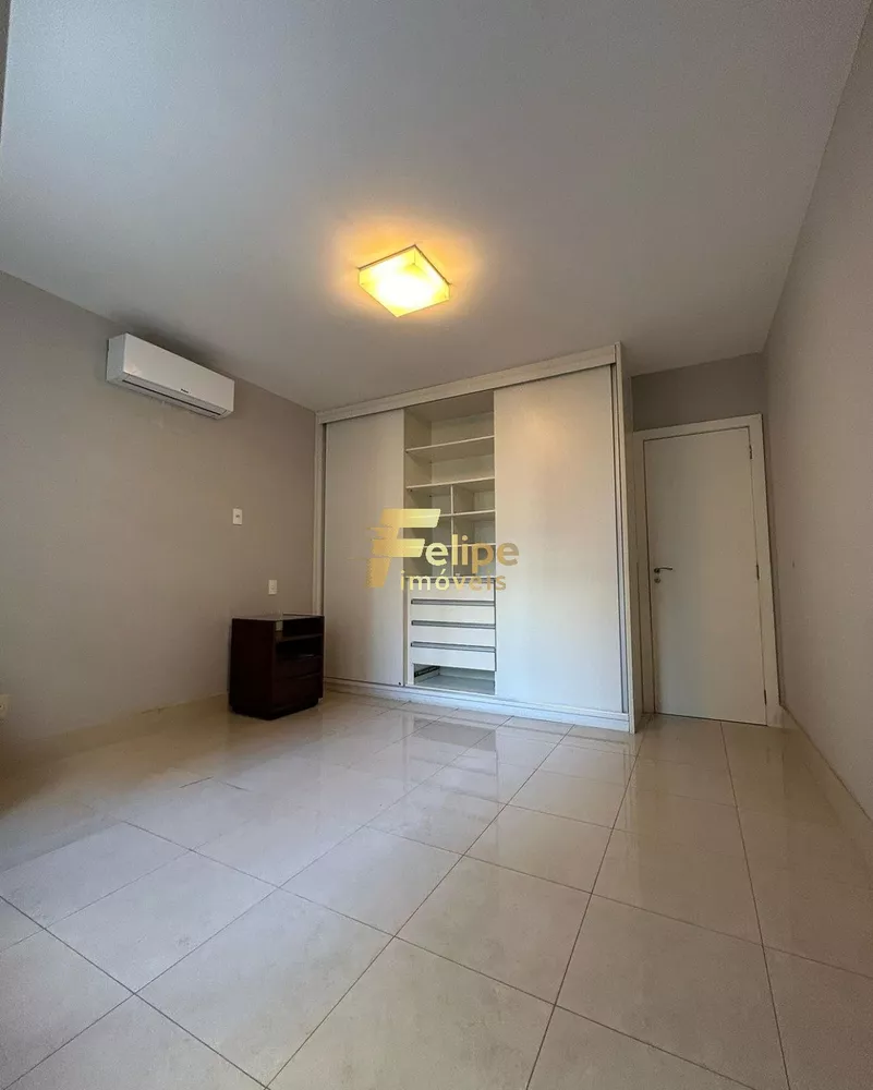 Apartamento à venda com 3 quartos, 165m² - Foto 4