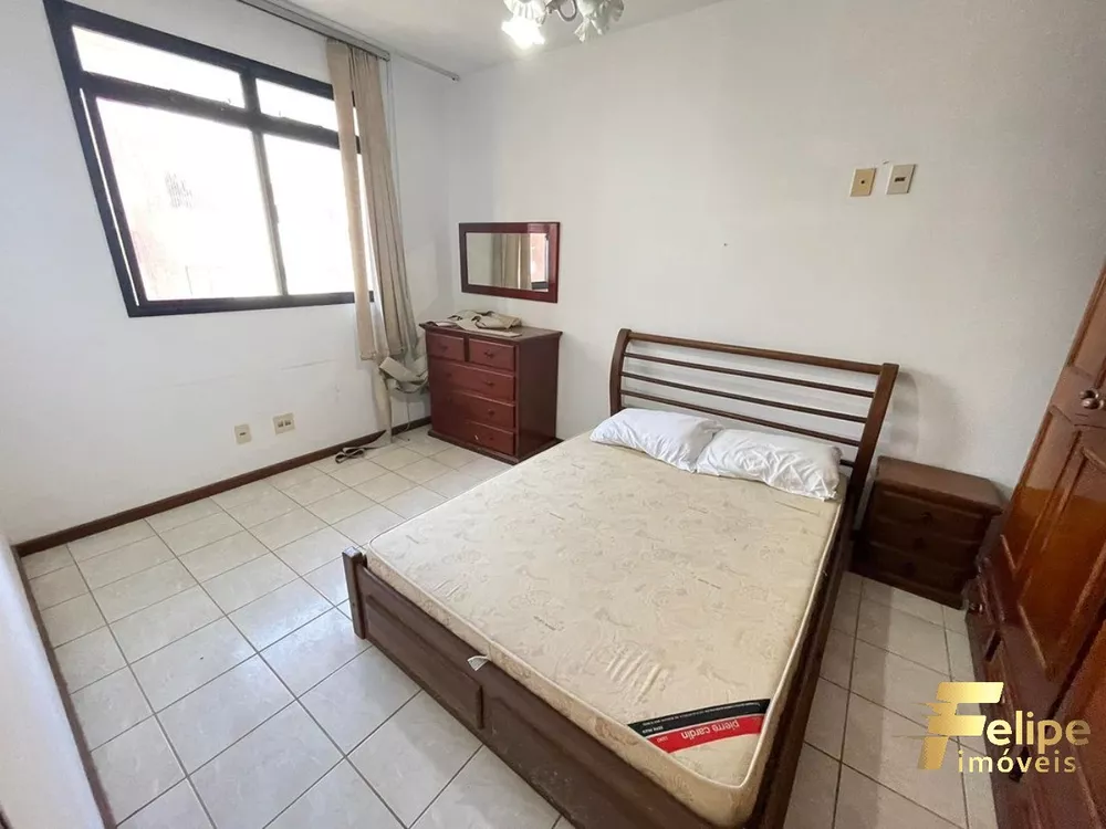 Apartamento à venda com 3 quartos, 120m² - Foto 2