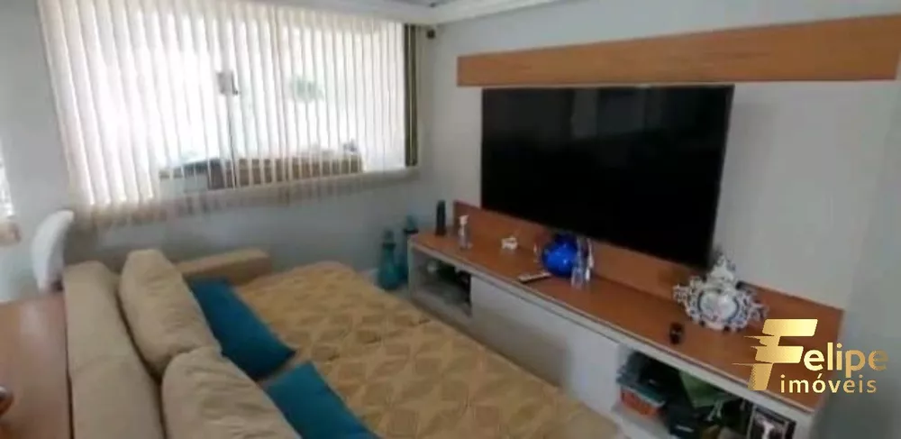 Apartamento à venda com 3 quartos, 130m² - Foto 4