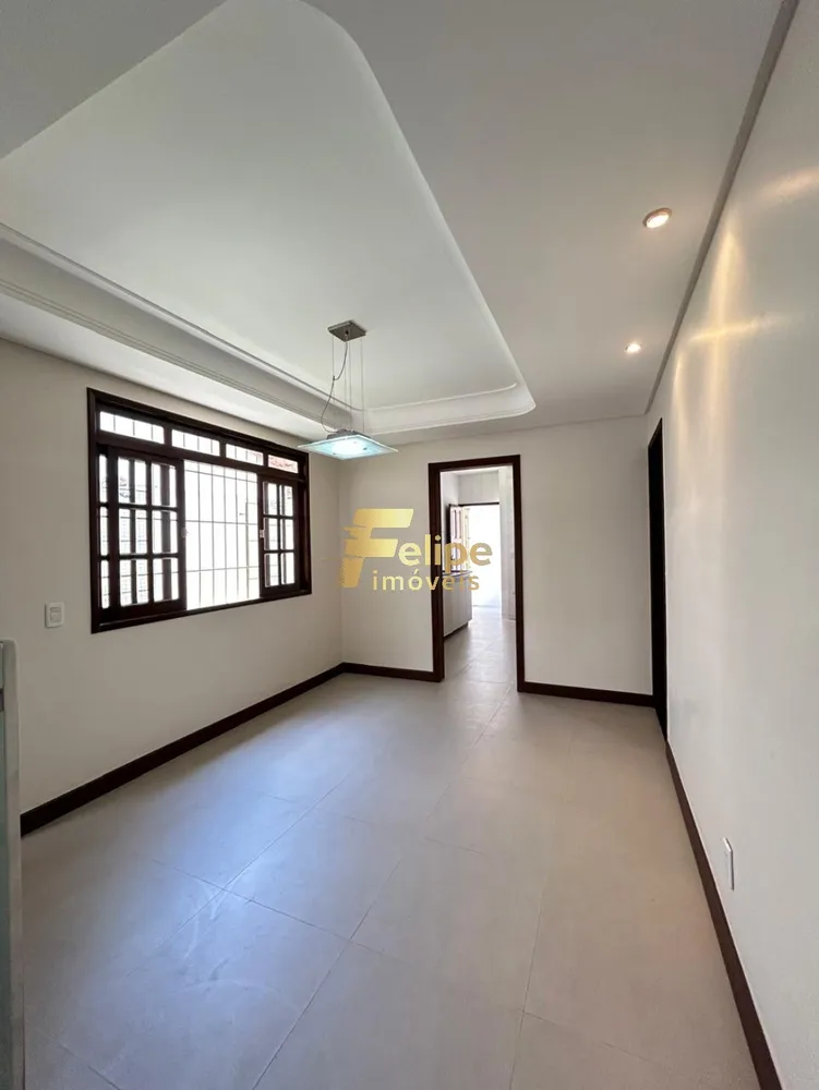 Casa, 3 quartos, 220 m² - Foto 9