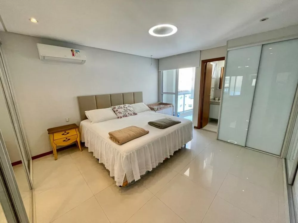 Apartamento à venda com 3 quartos, 172m² - Foto 4