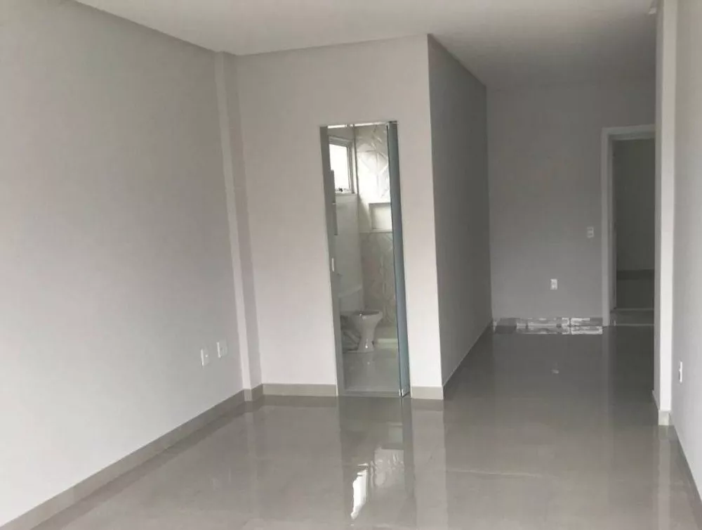 Casa à venda com 3 quartos, 170m² - Foto 6