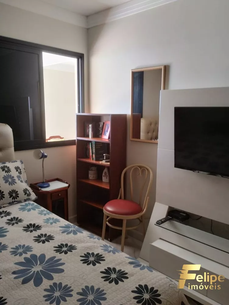 Apartamento à venda com 3 quartos, 155m² - Foto 5