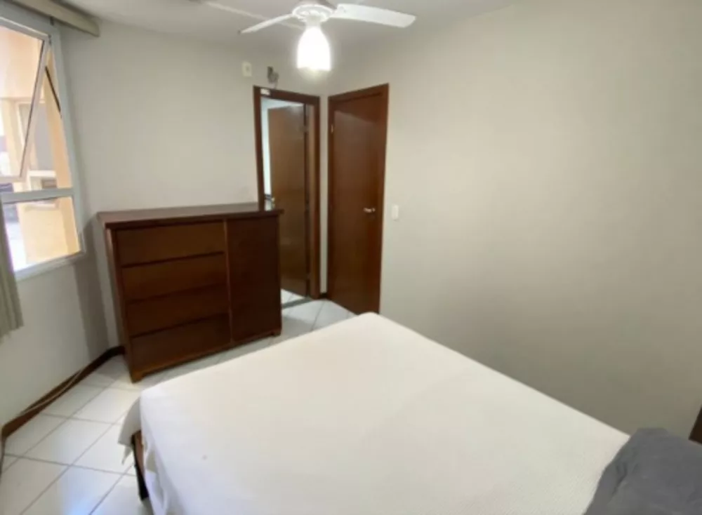 Apartamento à venda com 4 quartos, 166m² - Foto 4