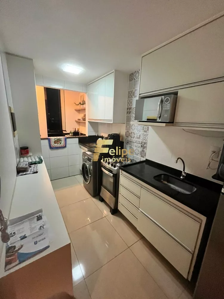 Apartamento à venda com 2 quartos, 65m² - Foto 4