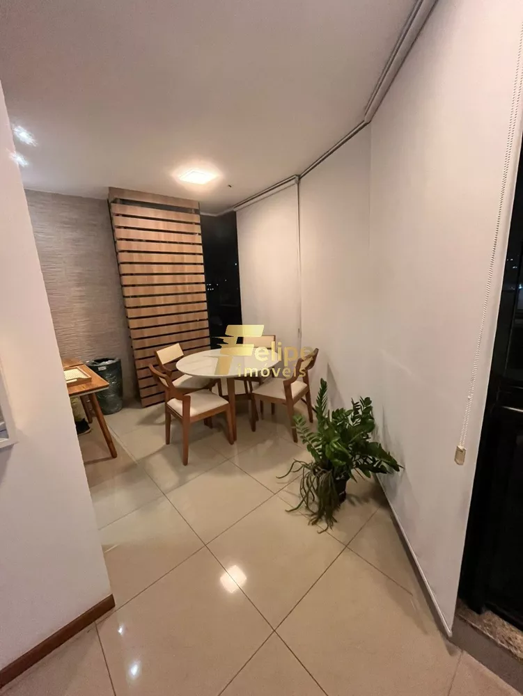 Apartamento à venda com 2 quartos, 65m² - Foto 1