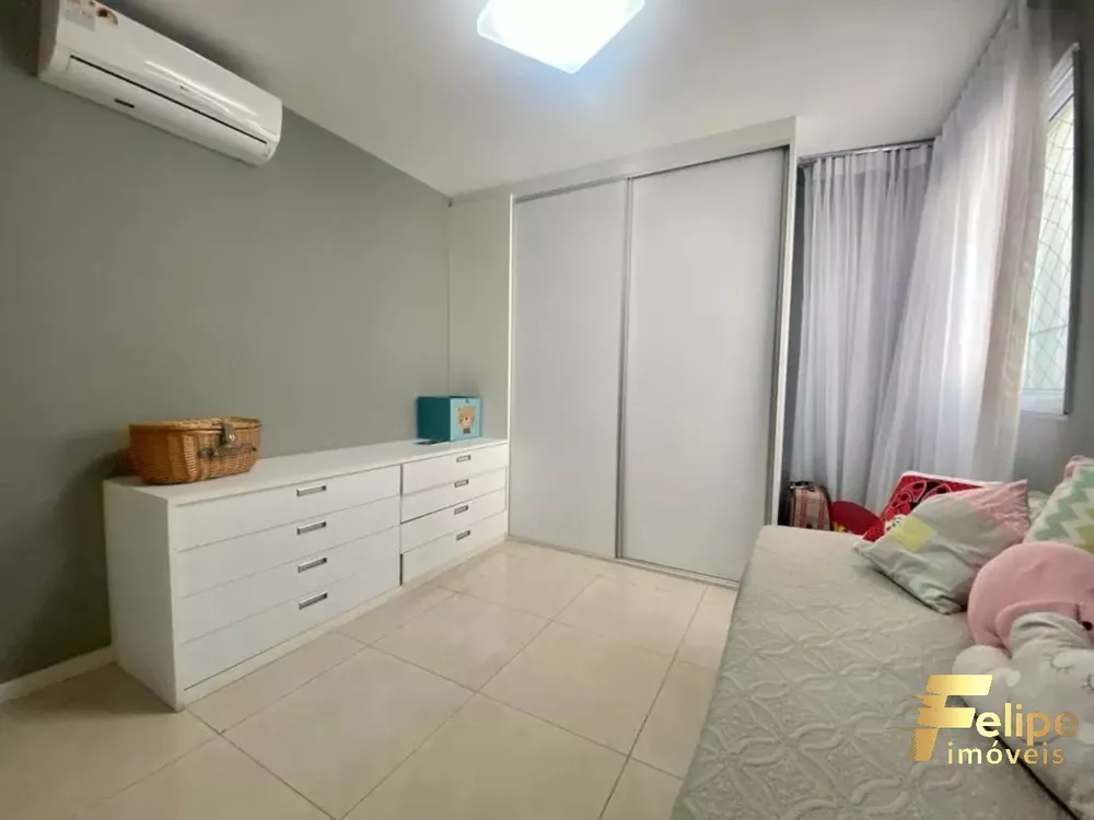 Apartamento à venda com 4 quartos, 230m² - Foto 3