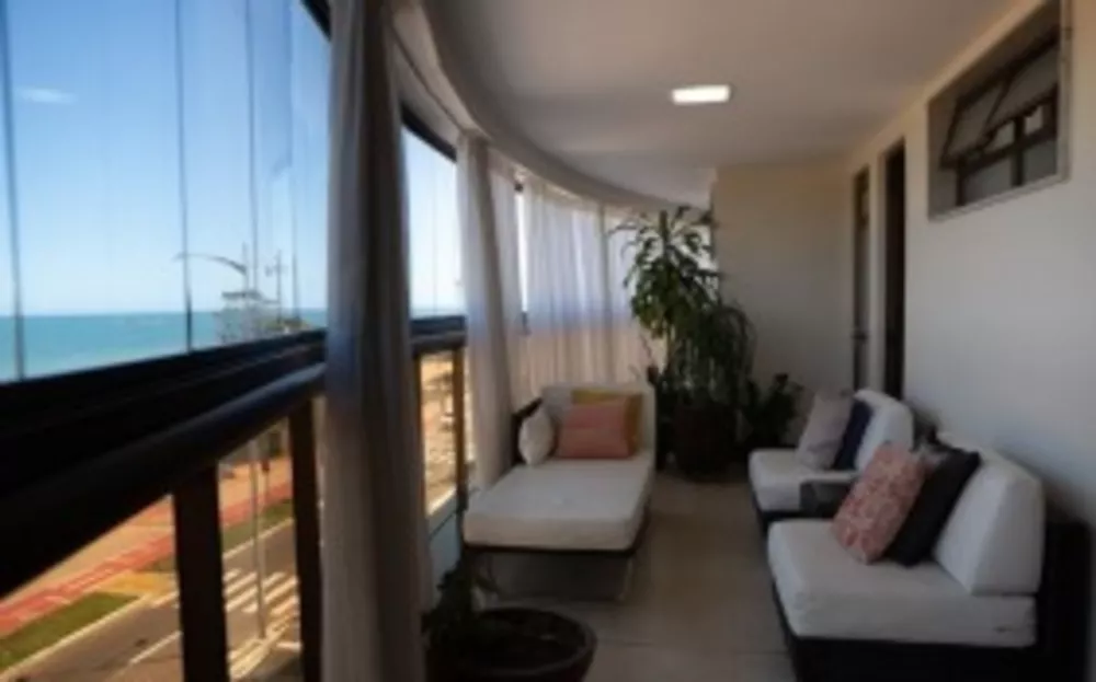 Apartamento à venda com 4 quartos, 205m² - Foto 2