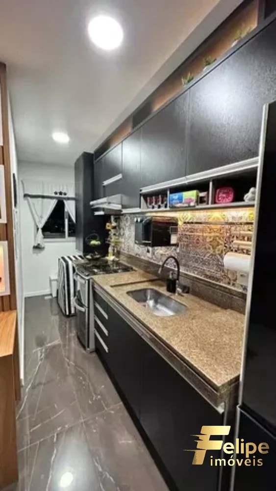 Apartamento à venda com 2 quartos, 115m² - Foto 4