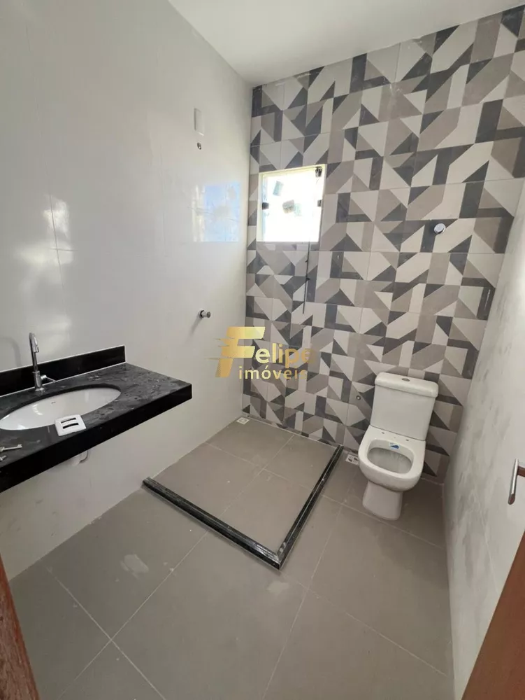 Casa à venda com 3 quartos, 210m² - Foto 4