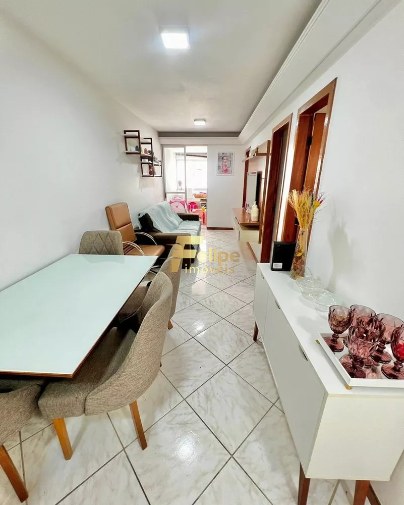 Apartamento à venda com 2 quartos, 65m² - Foto 1