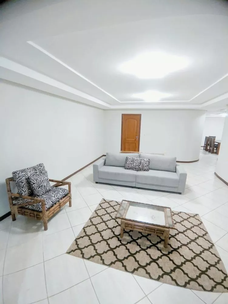 Apartamento à venda com 4 quartos, 150m² - Foto 8