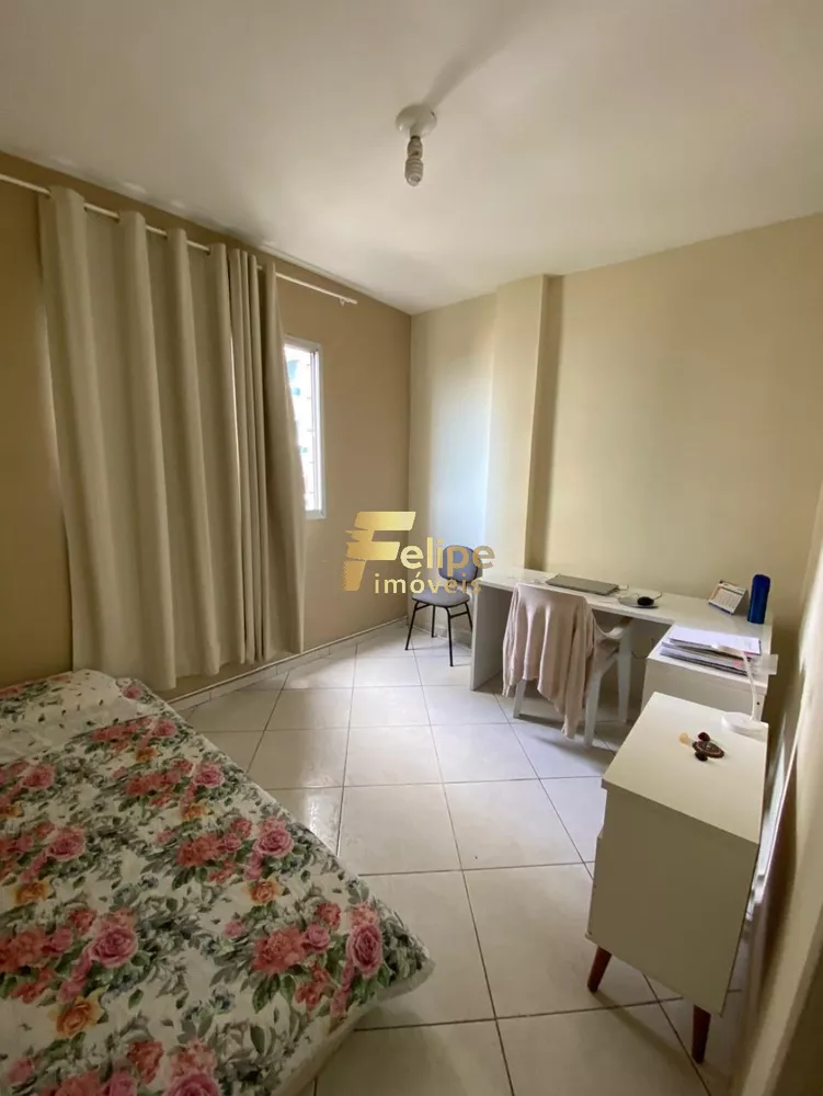 Apartamento à venda com 2 quartos, 70m² - Foto 2