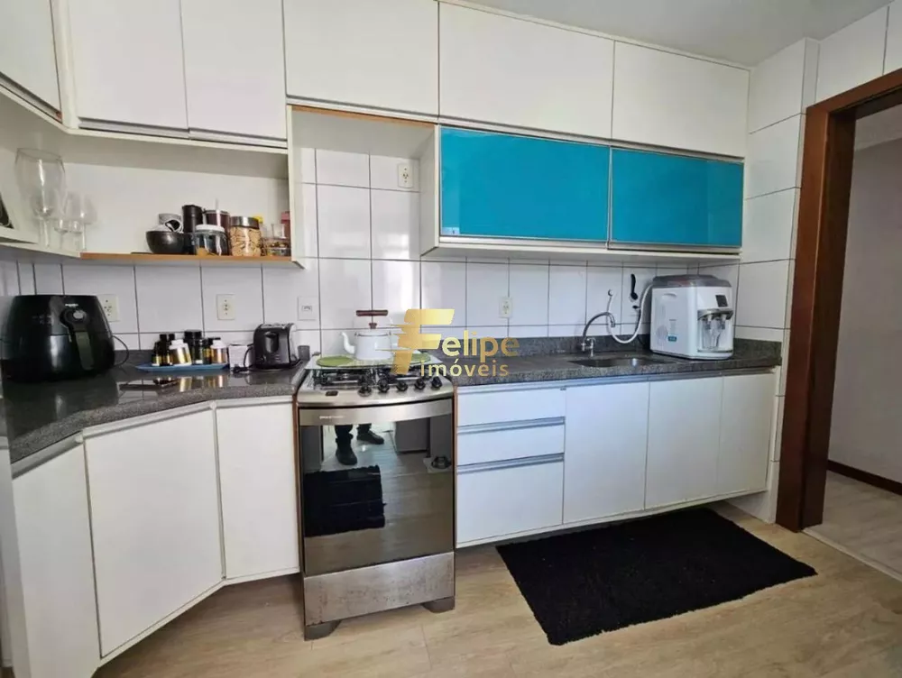 Apartamento à venda com 3 quartos, 90m² - Foto 2