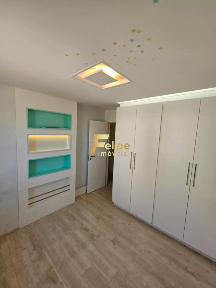 Apartamento à venda com 4 quartos, 217m² - Foto 6