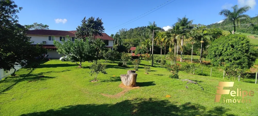 Sítio, 8 quartos, 6 hectares - Foto 1