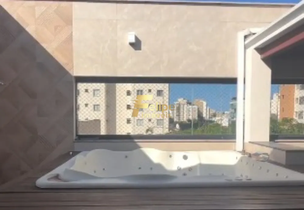 Cobertura, 3 quartos, 200 m² - Foto 1
