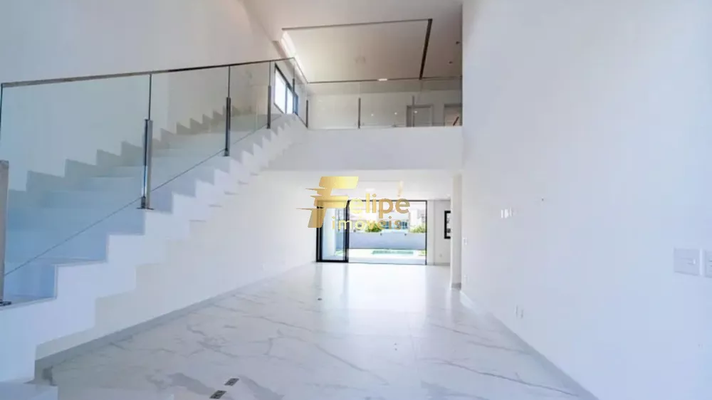 Casa à venda com 3 quartos, 320m² - Foto 6