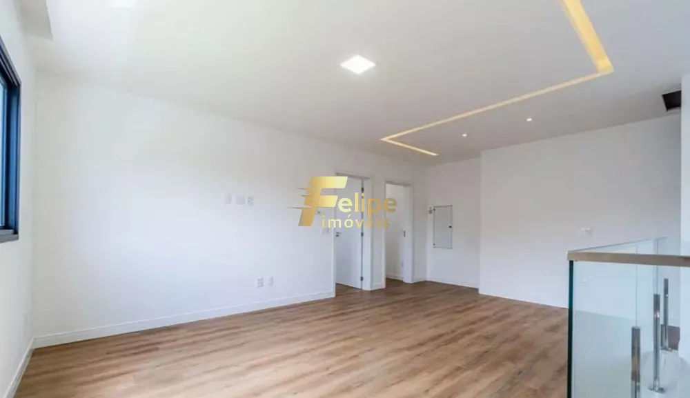 Casa à venda com 3 quartos, 320m² - Foto 14