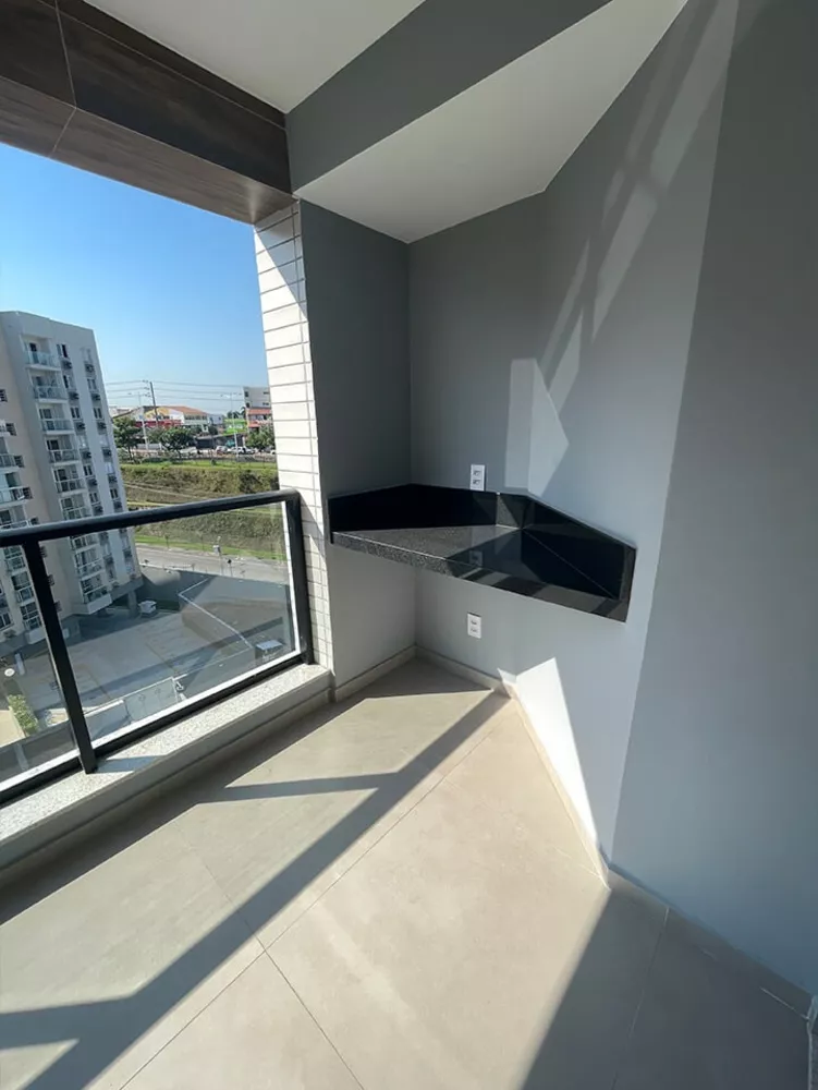 Apartamento à venda com 3 quartos, 76m² - Foto 2