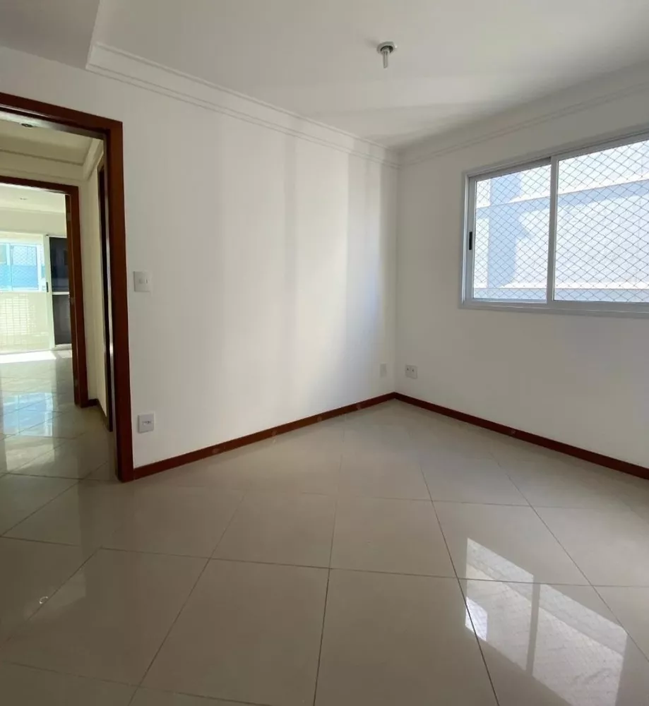 Apartamento à venda com 3 quartos, 155m² - Foto 8