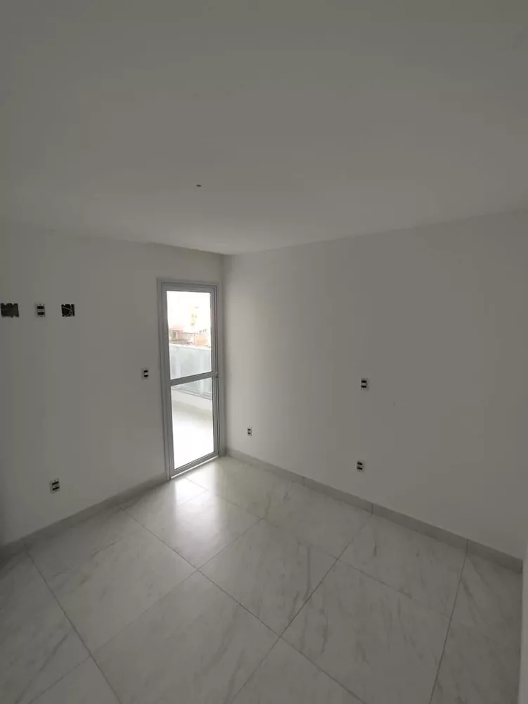 Apartamento à venda com 3 quartos, 94m² - Foto 4