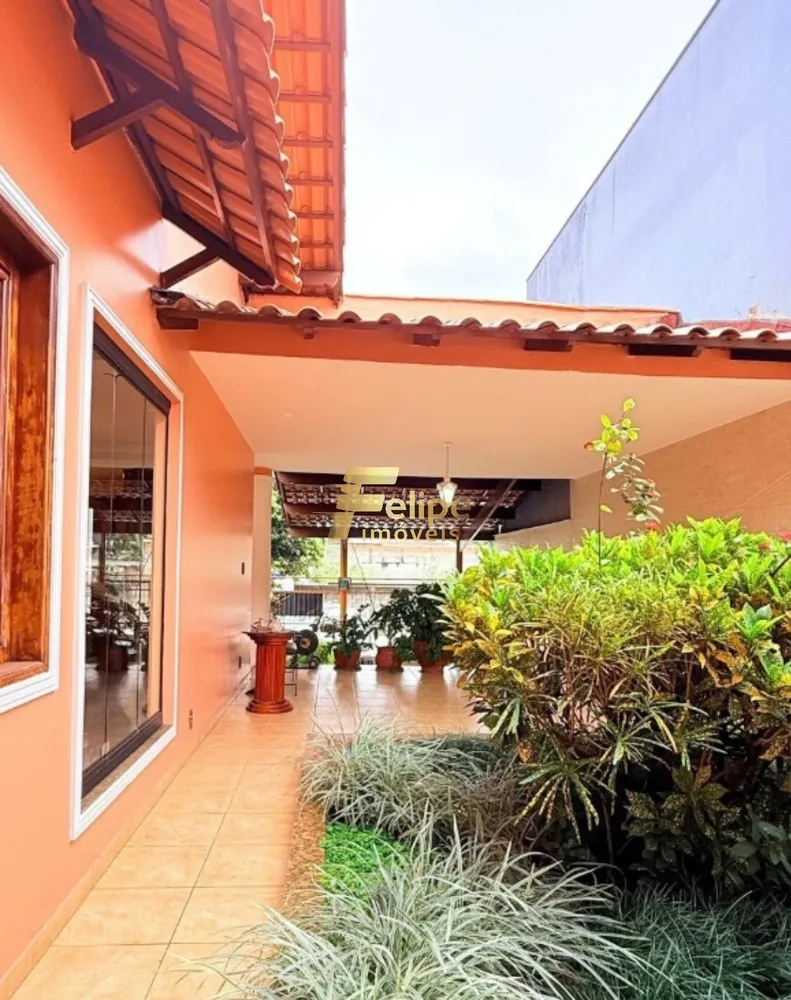 Casa, 3 quartos, 172 m² - Foto 1
