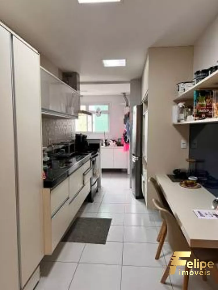 Apartamento à venda com 3 quartos, 140m² - Foto 9