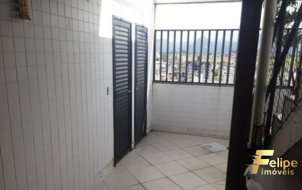 Cobertura à venda com 3 quartos, 220m² - Foto 3