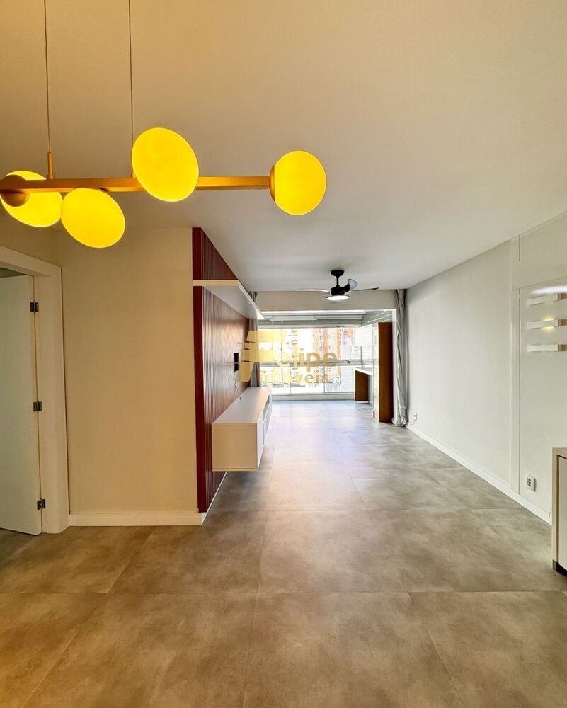 Apartamento, 3 quartos, 120 m² - Foto 1