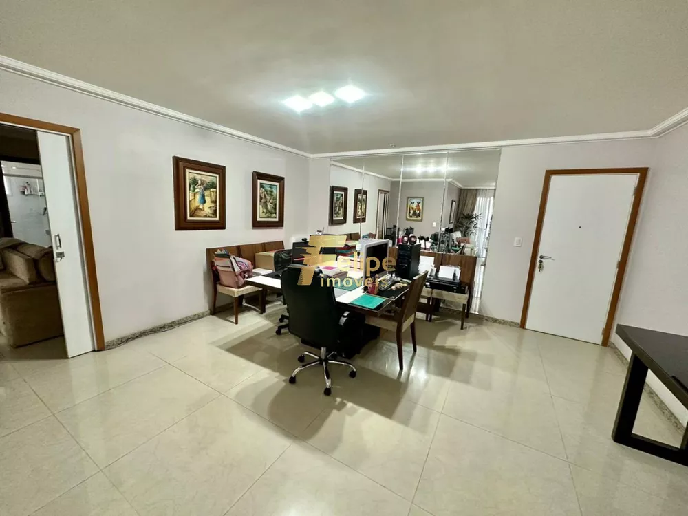 Apartamento à venda com 3 quartos, 136m² - Foto 7