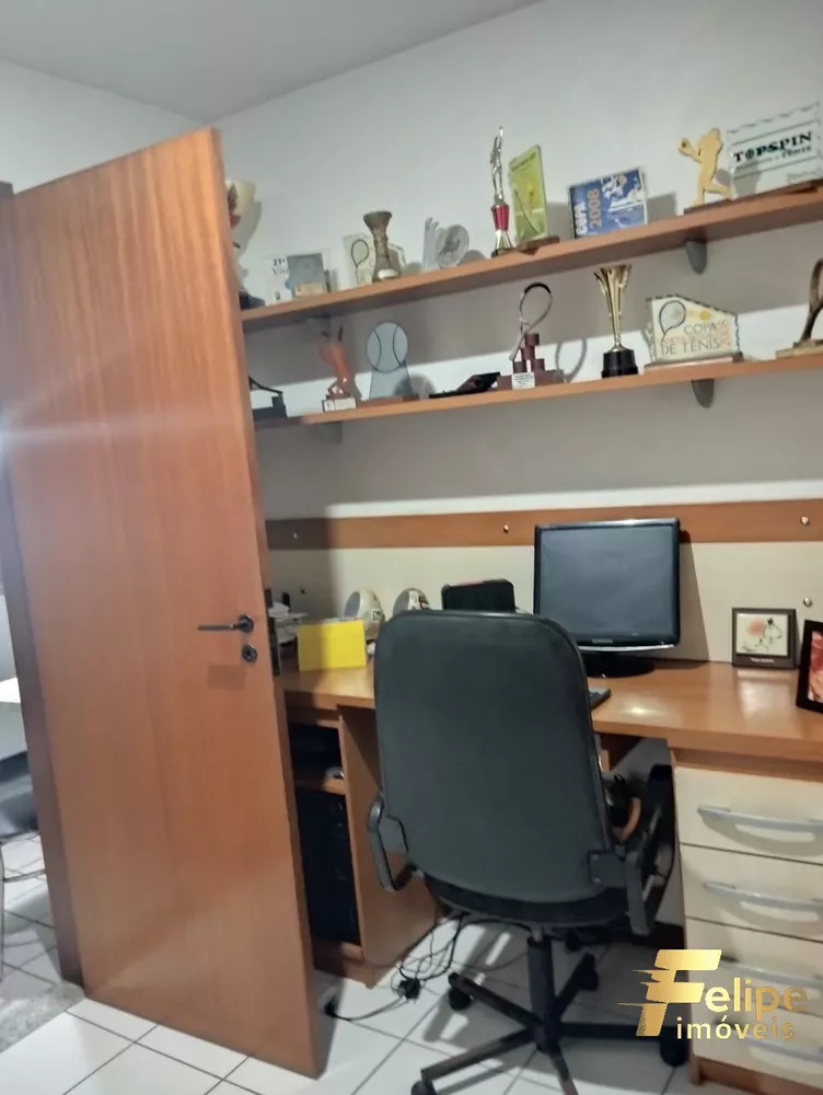 Apartamento à venda com 3 quartos, 117m² - Foto 13