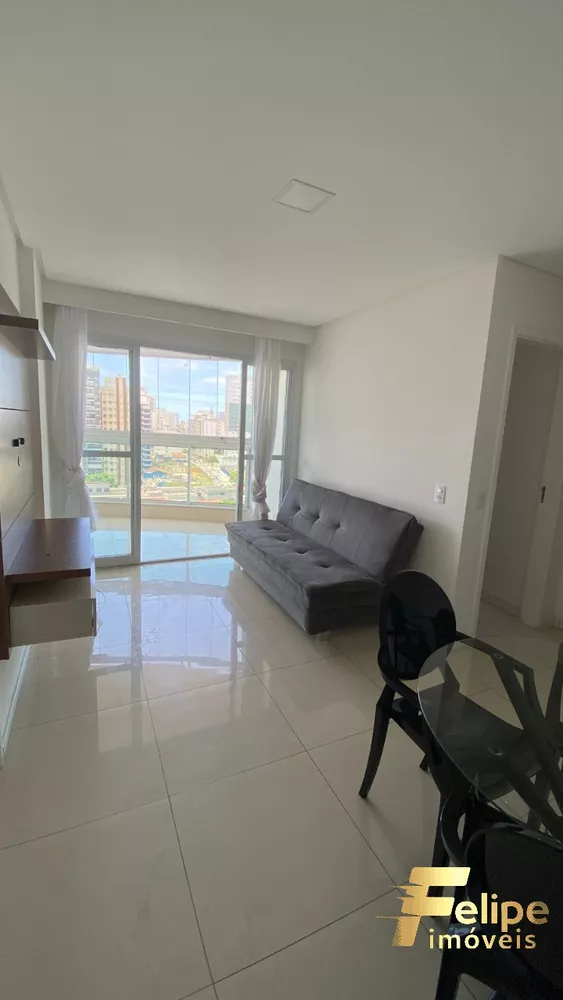 Apartamento à venda com 2 quartos, 65m² - Foto 2