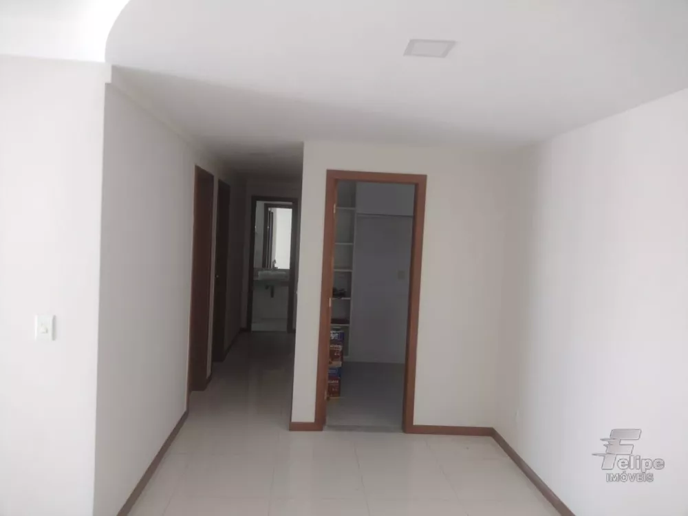 Apartamento à venda com 3 quartos, 137m² - Foto 5