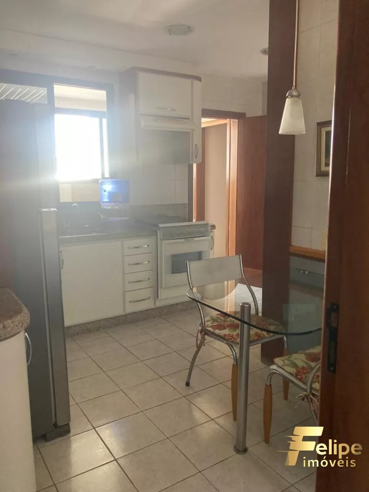 Apartamento à venda com 3 quartos, 160m² - Foto 5