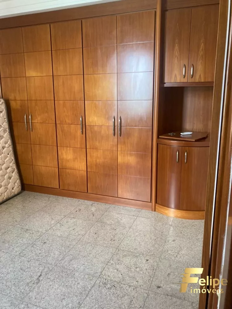 Apartamento à venda com 3 quartos, 160m² - Foto 8