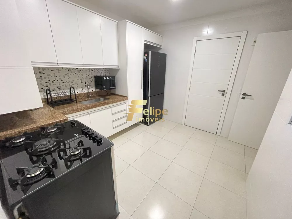 Apartamento à venda com 3 quartos, 120m² - Foto 4