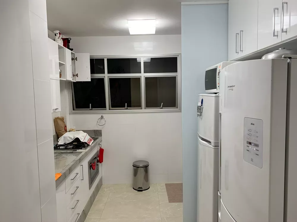 Apartamento à venda com 3 quartos, 155m² - Foto 11