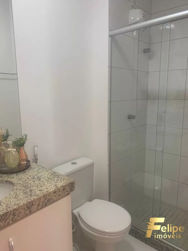 Apartamento à venda com 2 quartos, 73m² - Foto 2